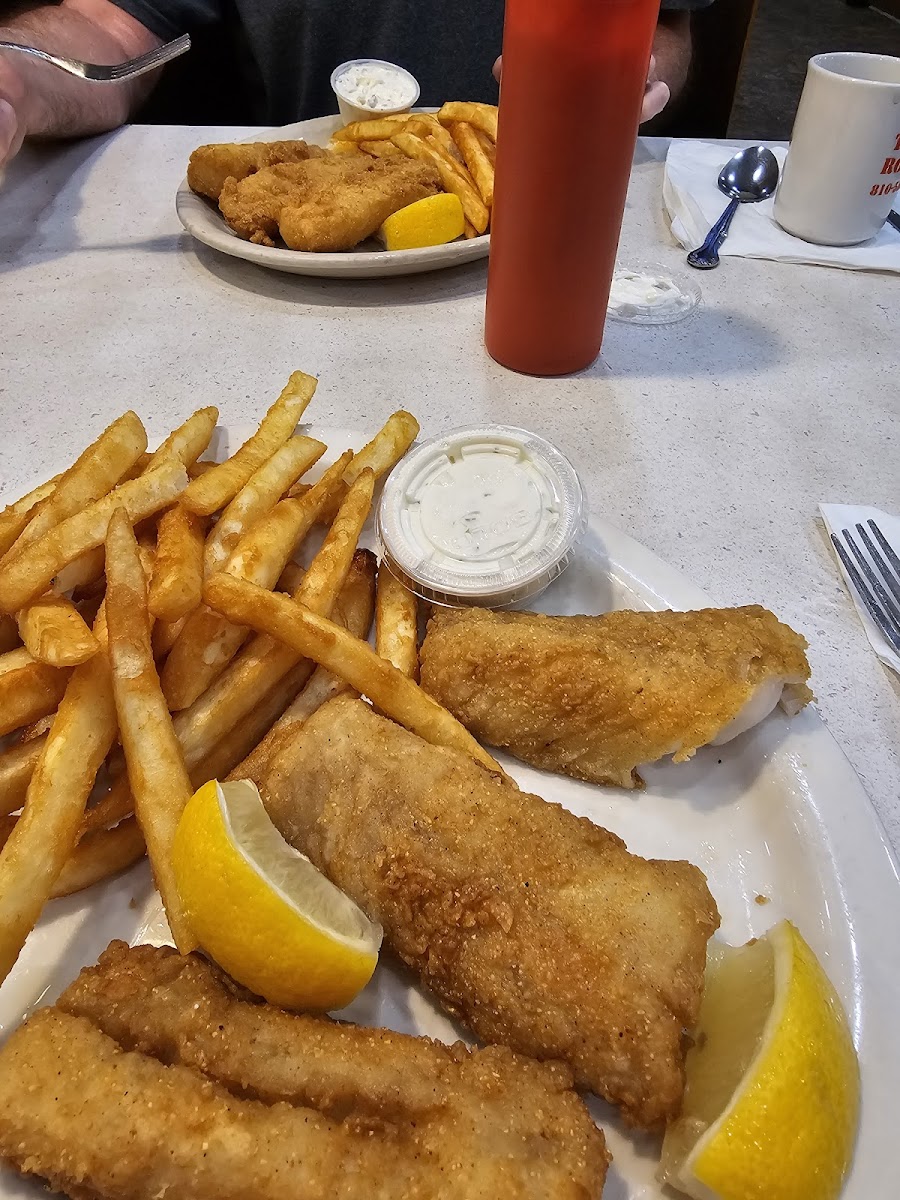 Algonac Flaming Grill - Photo 2