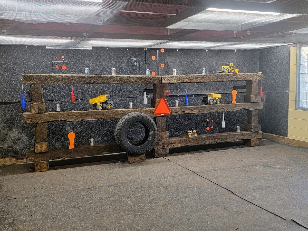 The Quarry Taphouse & Rock Range - Photo 6