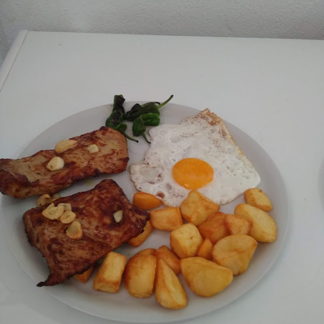 Secreto Con Huevo Y Patatas