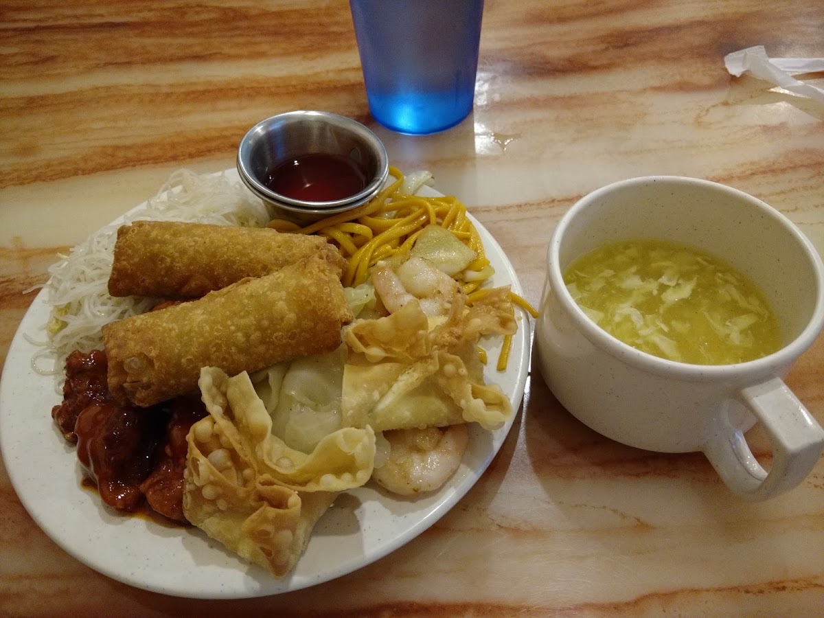 King Buffet And Mongolian Grill - Photo 8