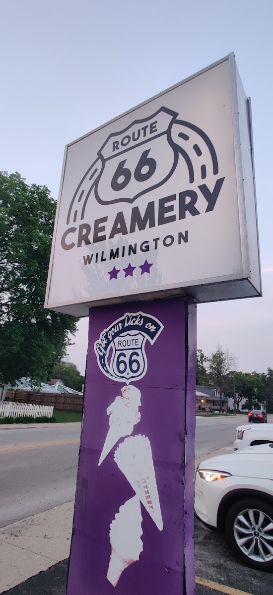 Route 66 Creamery Wilmington - Photo 3