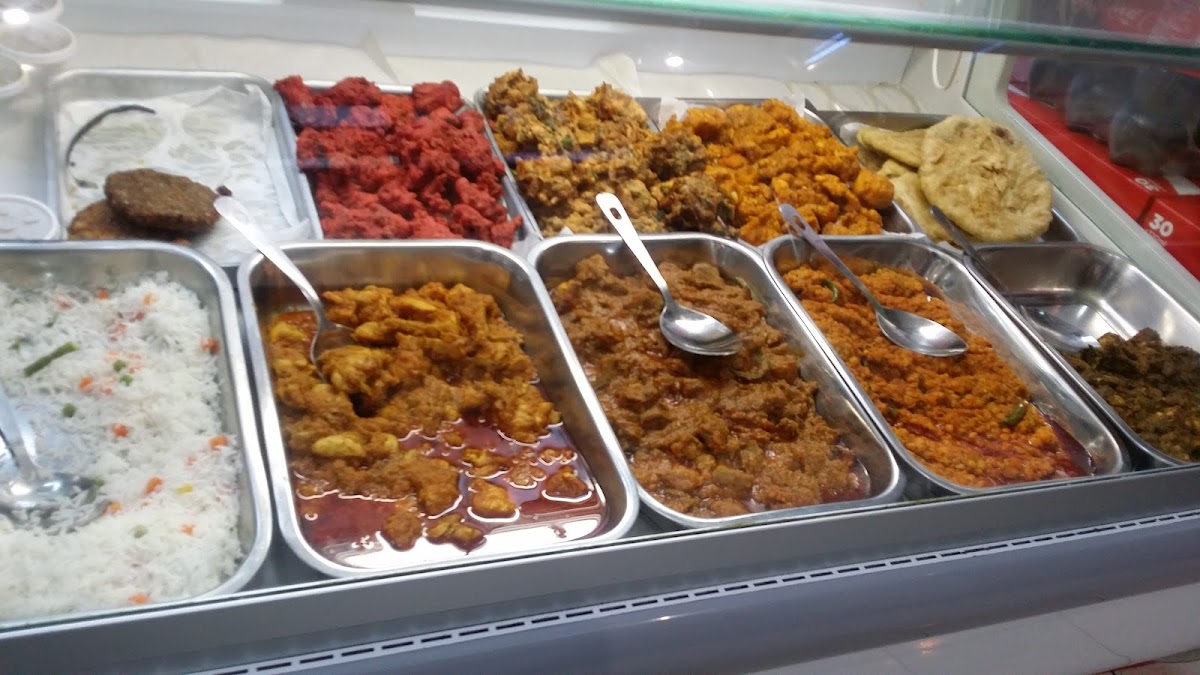 Broadway Kebab House - Photo 8