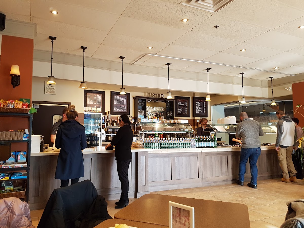 Bravo Bistro - Photo 8