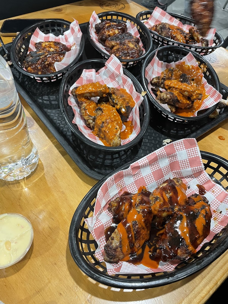 Sydneys Wings And Things - Photo 9