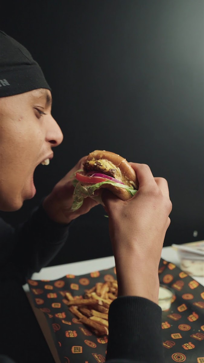 O’QG Burger & Tacos Bienne - Photo 6
