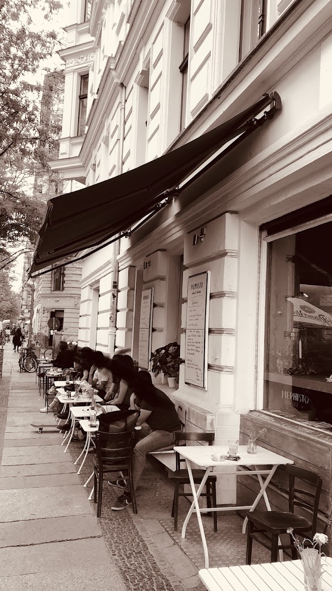 Mephisto Coffee & Kitchen