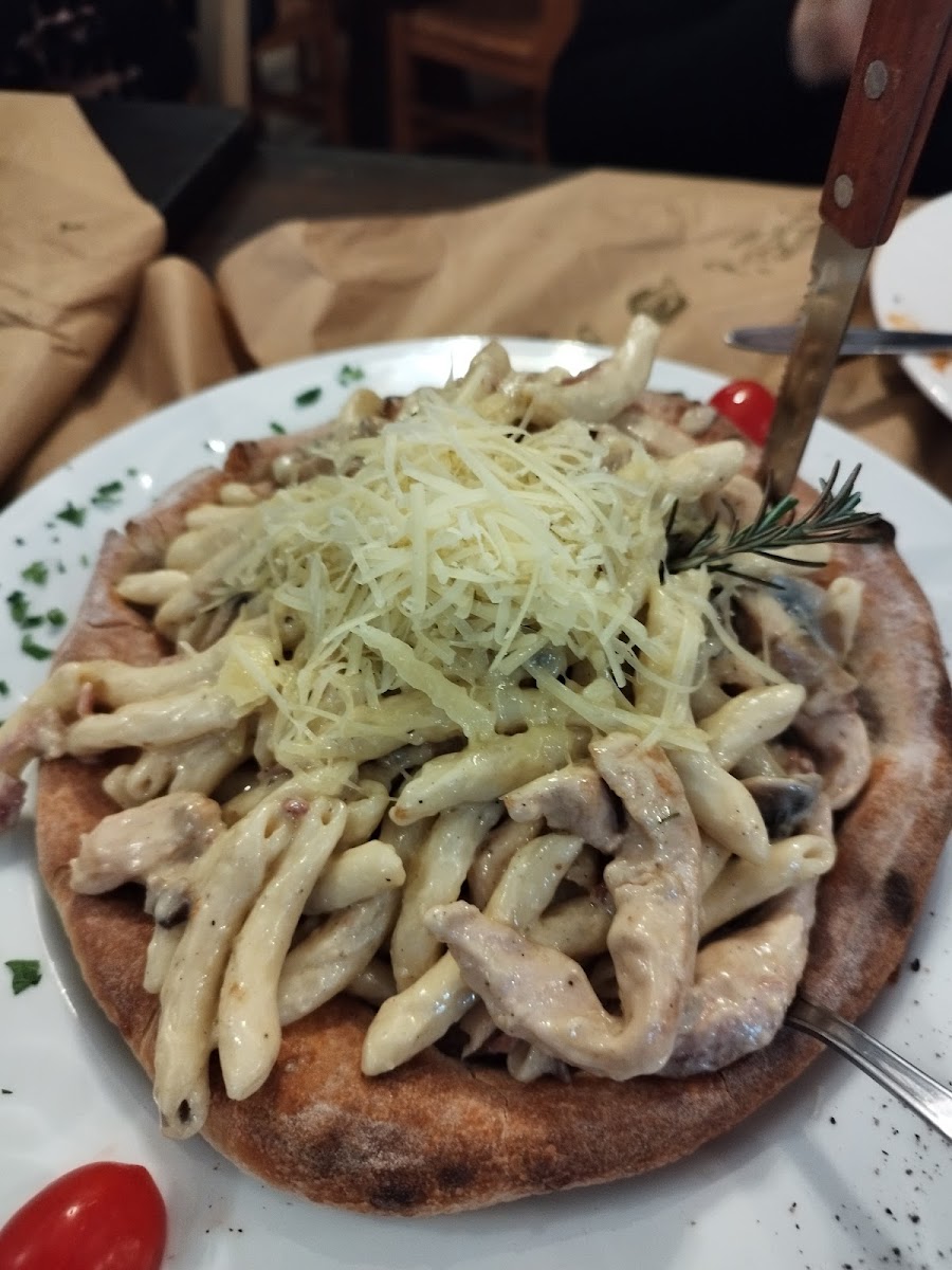 La bomba Pizza - Photo 5