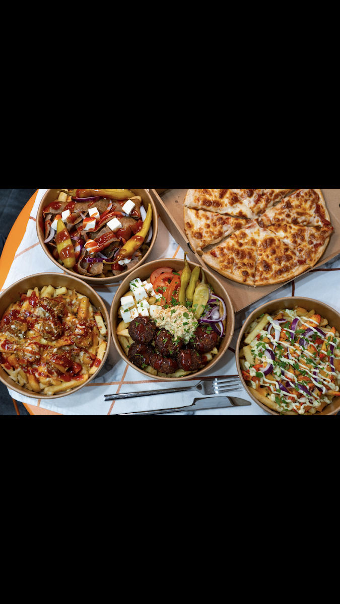 Loaded Fries - Photo 9