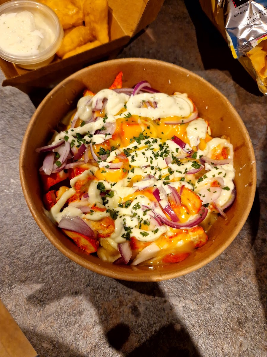 Loaded Fries - Photo 4