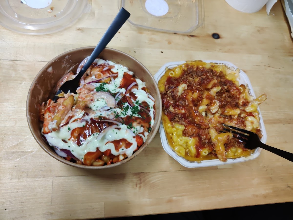 Loaded Fries - Photo 5