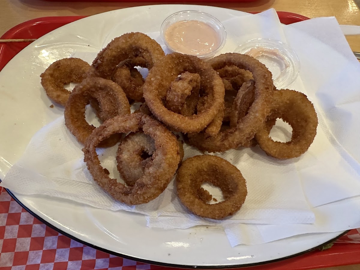 Olympus Burgers - Photo 2