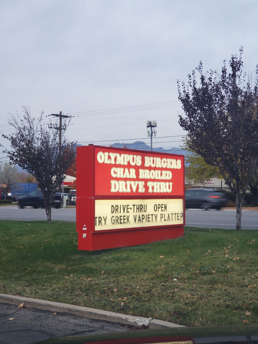 Olympus Burgers - Photo 4