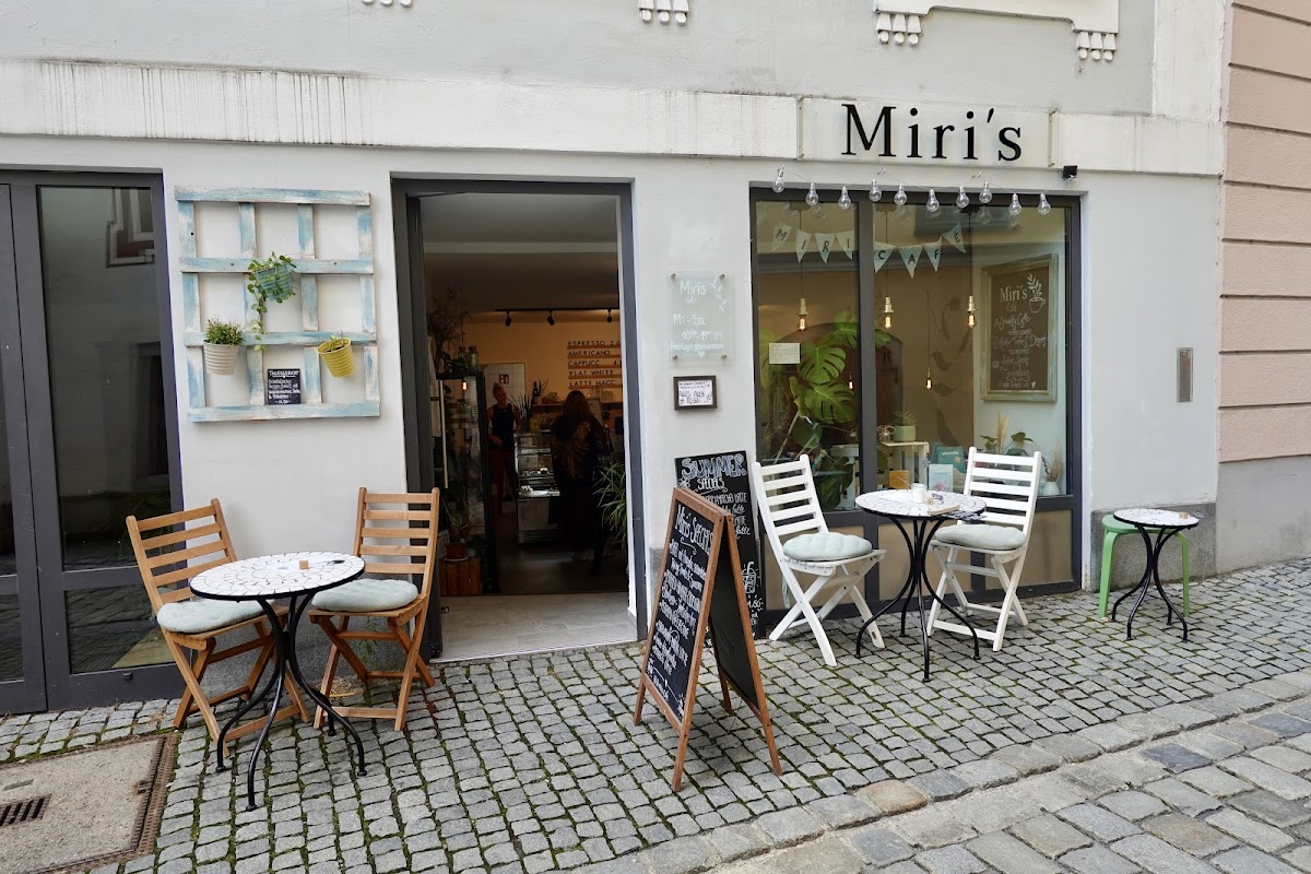 Miri´s Café
