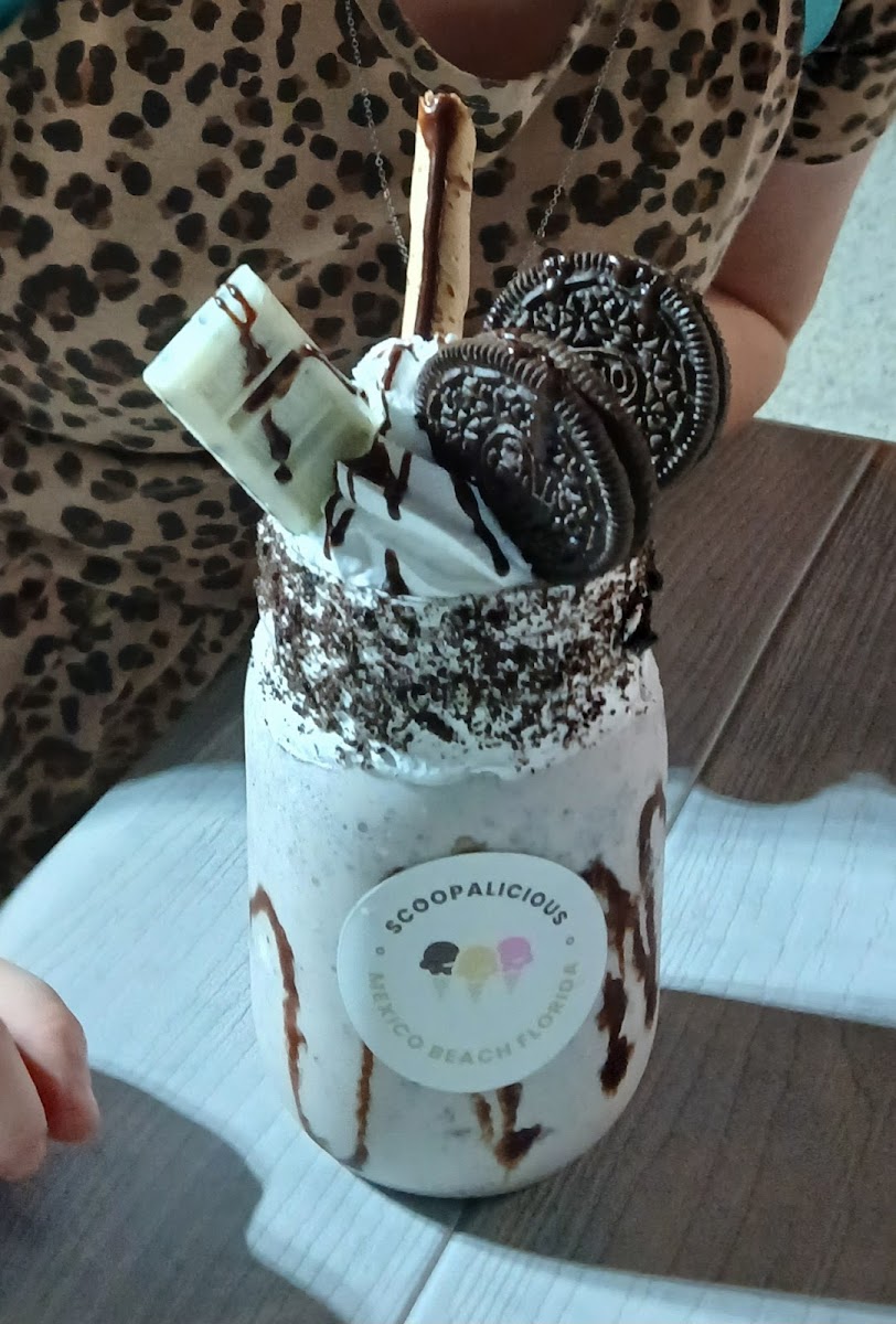 Super Scoops - Photo 3