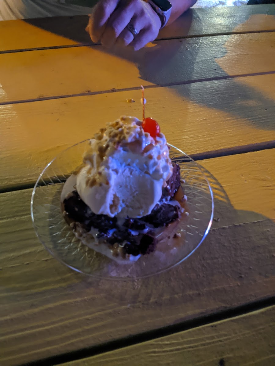 Super Scoops - Photo 5