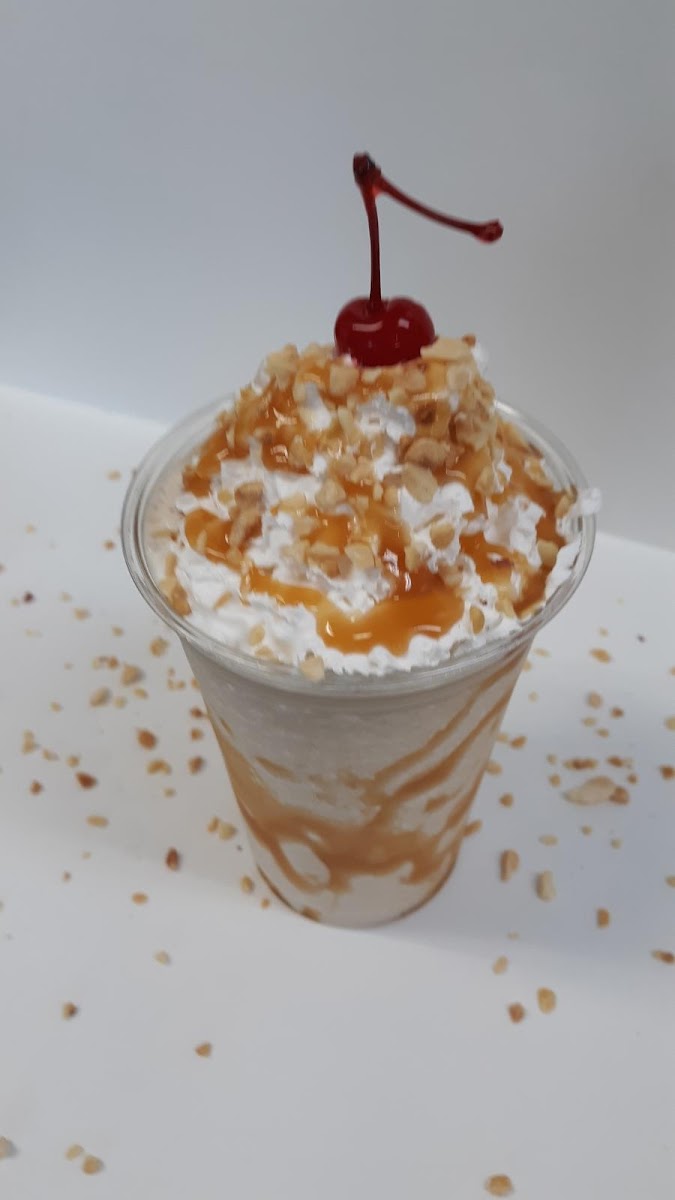 Super Scoops - Photo 8