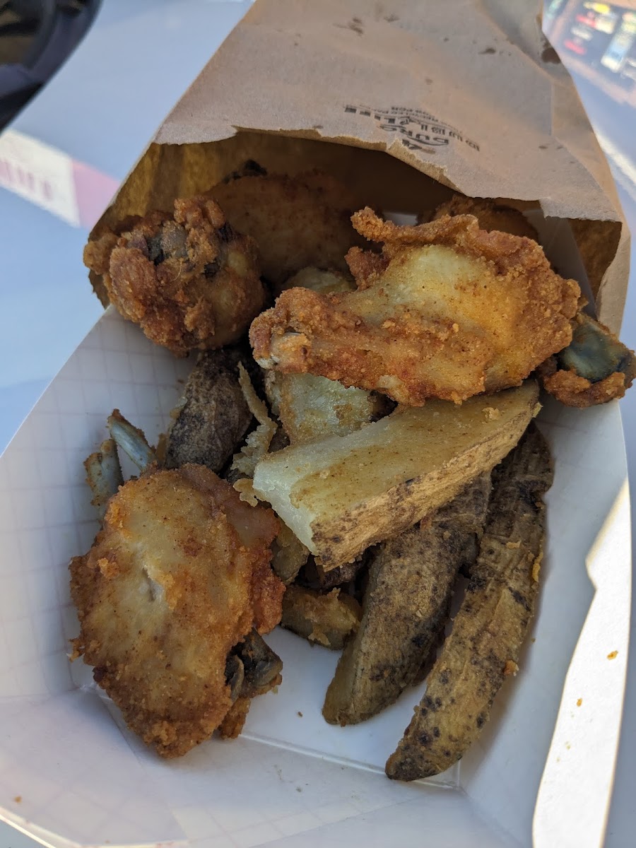 Chicken Hill Mart - Photo 1
