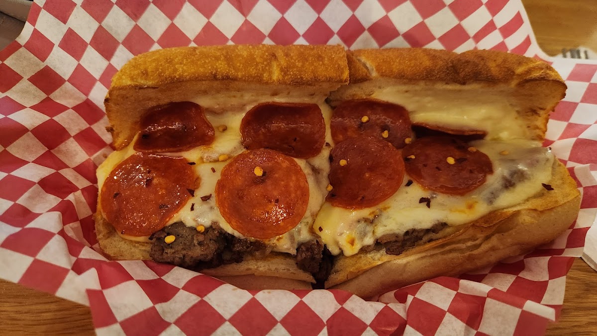 Christopher's Pizza - Photo 7