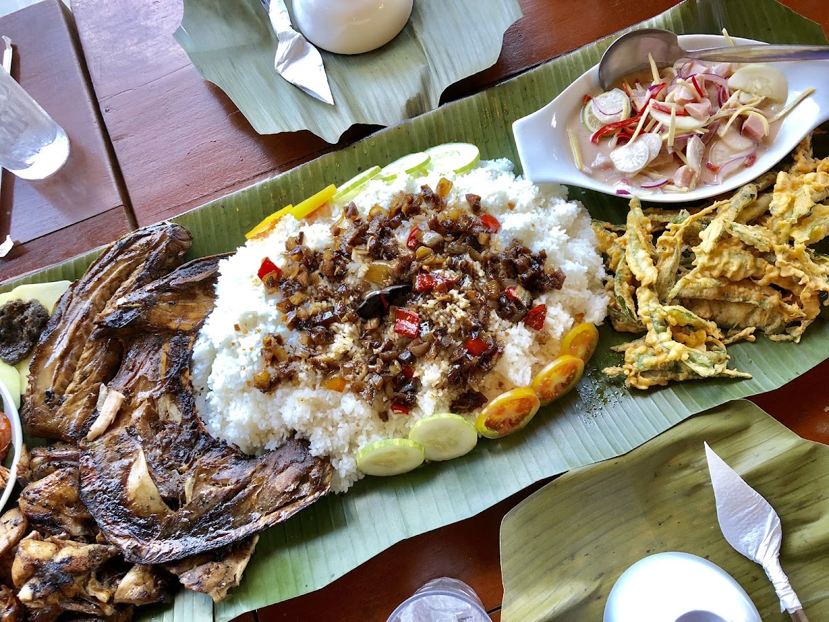 Mykarelli's Grill & Resto Uptown - Photo 8