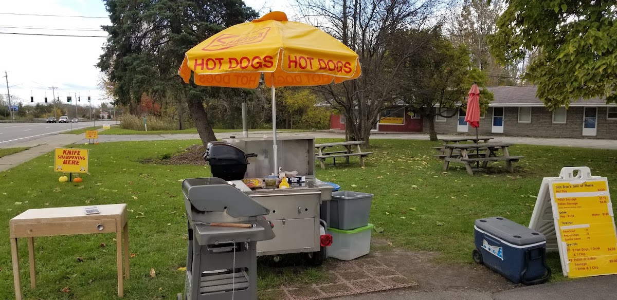 Dan Dan The Hot Dog Man Doggie Drive In - Photo 5