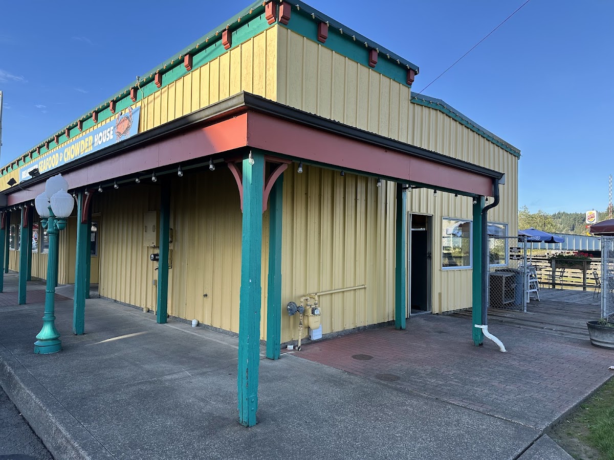 Breakwater Seafoods & Chowder - Photo 2