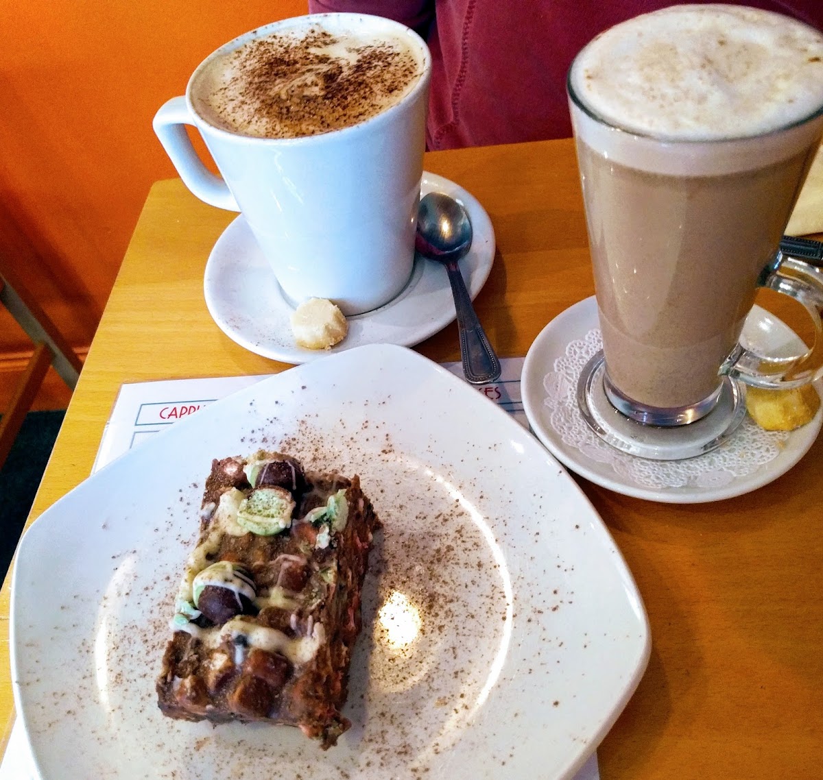 Street-lights Coffee House - Photo 8