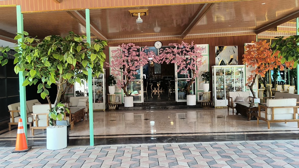 MIK RESORT & RESTORAN