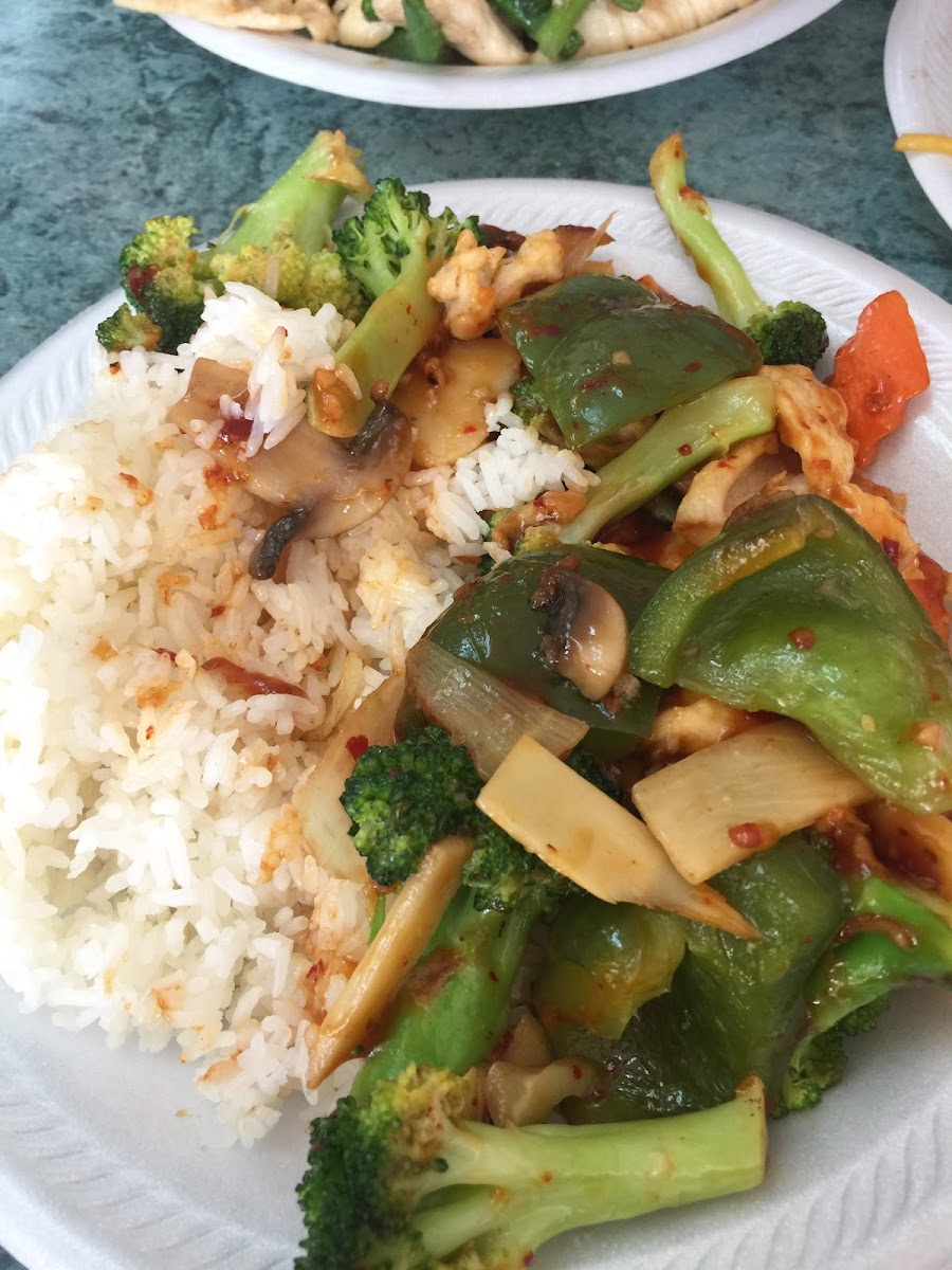 Sinowok Restaurant - Photo 4