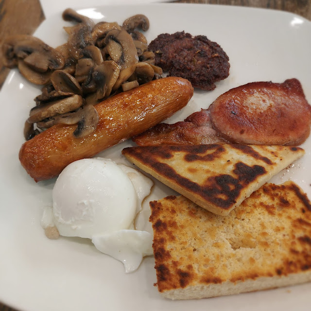English Breakfast