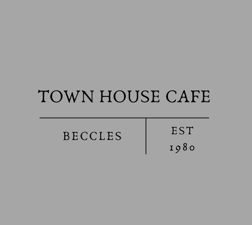 The Town House Cafe - Photo 2
