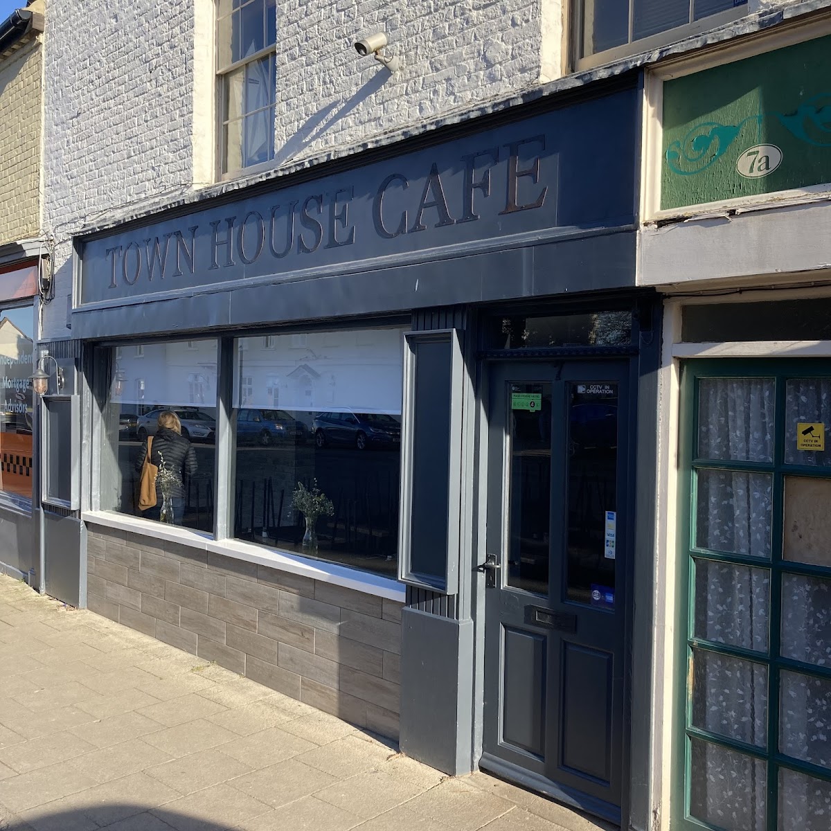 The Town House Cafe - Photo 3