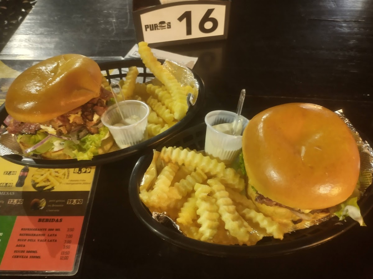 Pupos Burguer - Photo 6
