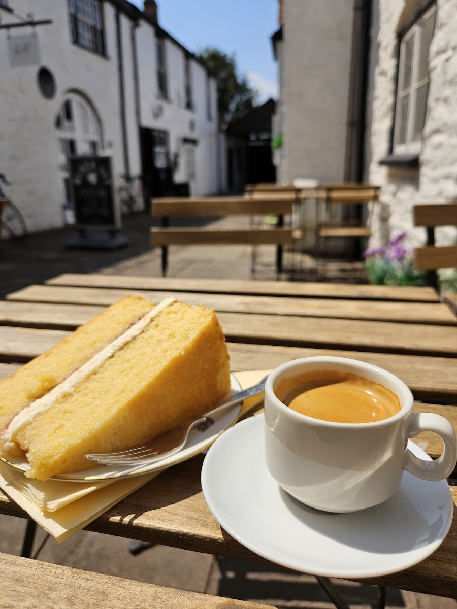 Berkeley Tea Rooms - Photo 9