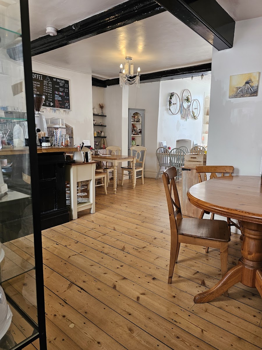 Berkeley Tea Rooms - Photo 4