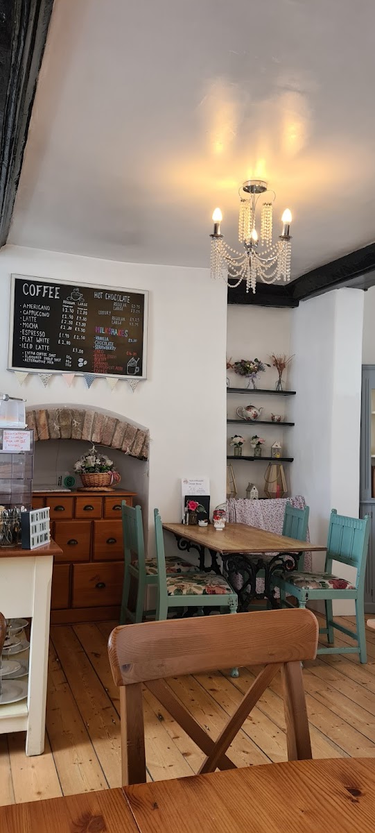 Berkeley Tea Rooms - Photo 8
