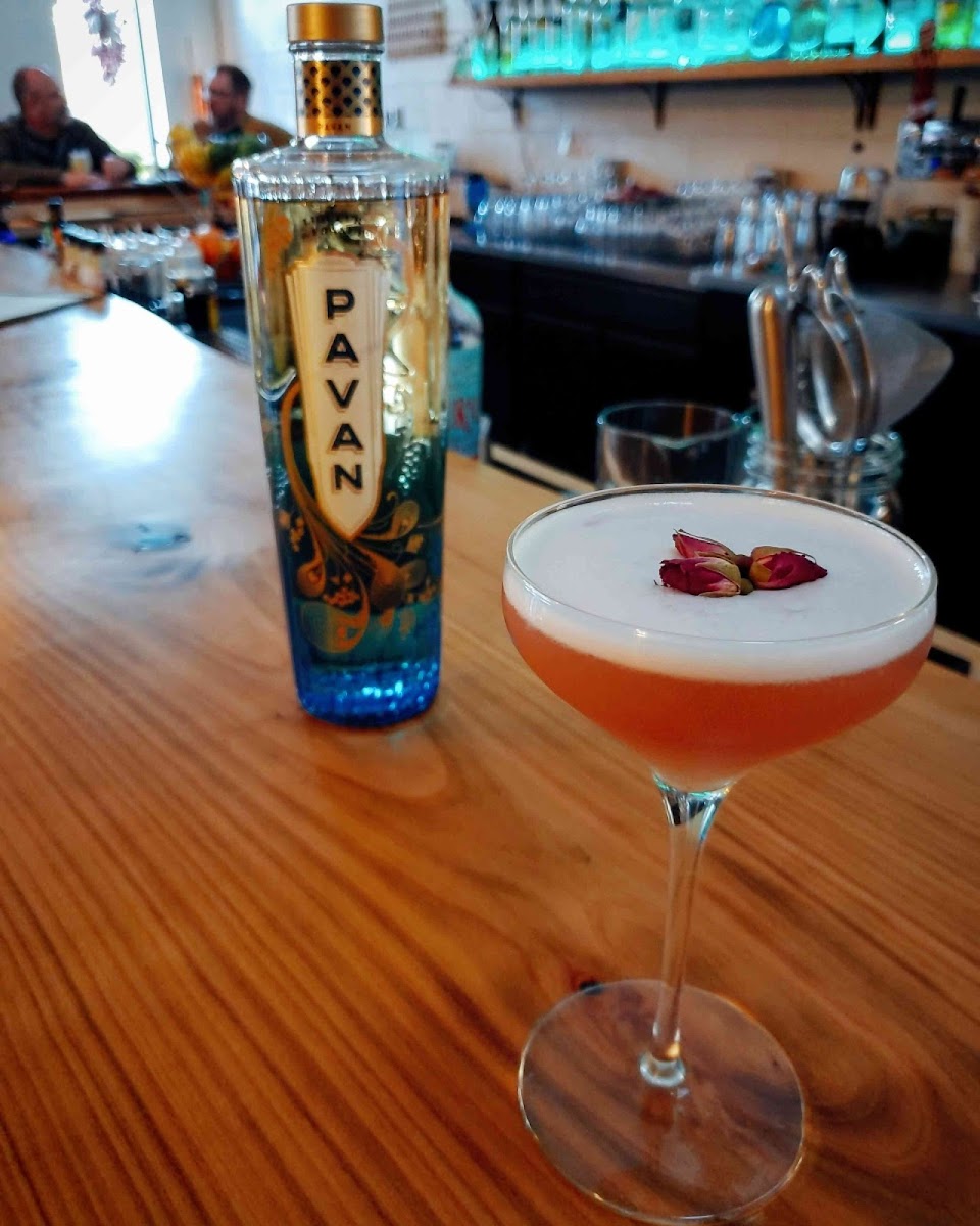 Conservatory Bar - Photo 8