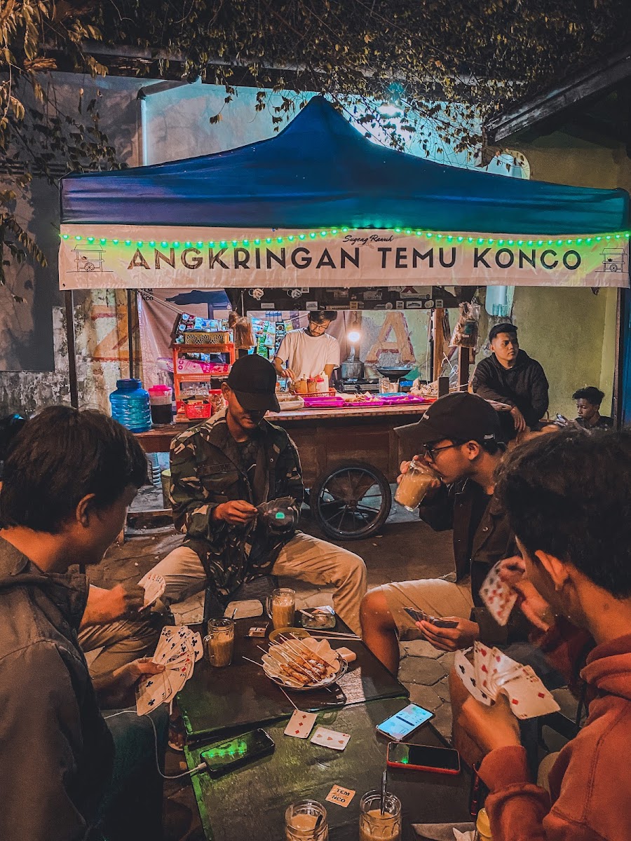 Angkringan Temu Konco - Photo 1