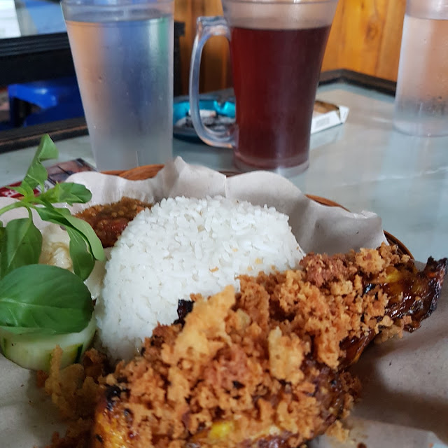 Ayam Kremes
