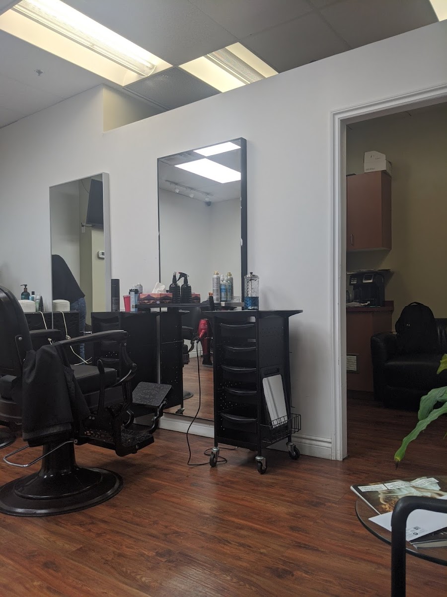 Vancity Barbershop - Photo 1