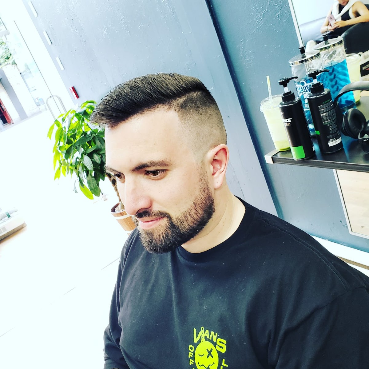 Vancity Barbershop - Photo 3