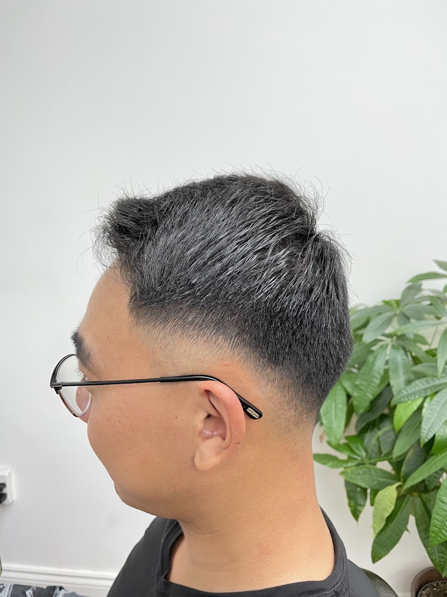 Vancity Barbershop - Photo 6
