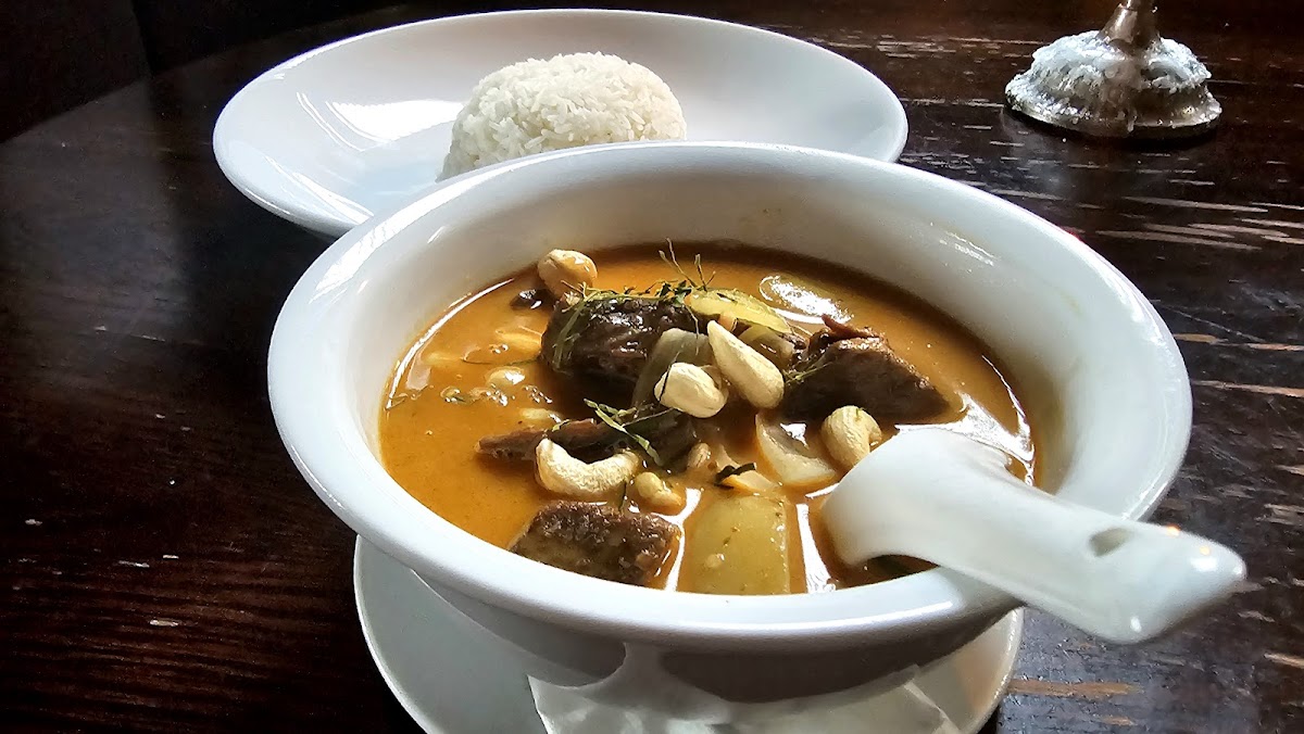 JoyBongThai kitchen Mt Eden - Photo 3
