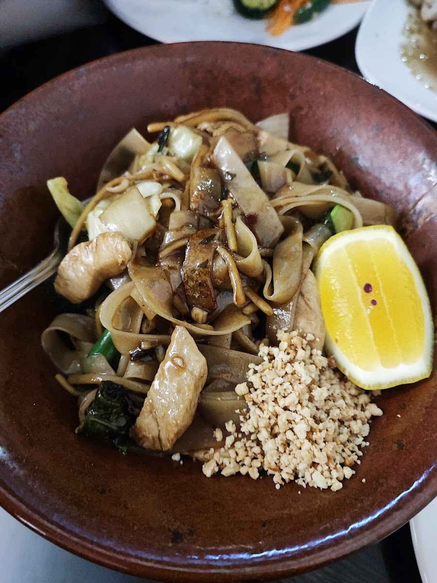 JoyBongThai kitchen Mt Eden - Photo 7