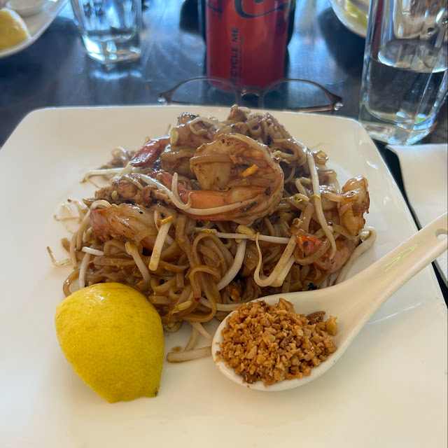 Pat Thai with Prawns
