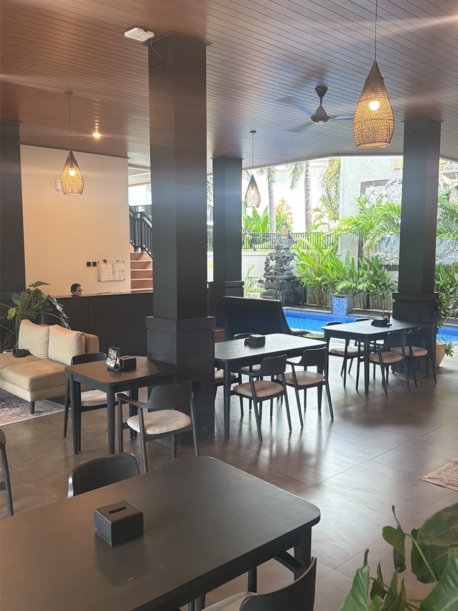 Hi Cube Bali - Café, Hostel & Co-Working Batu Mejan - Photo 2