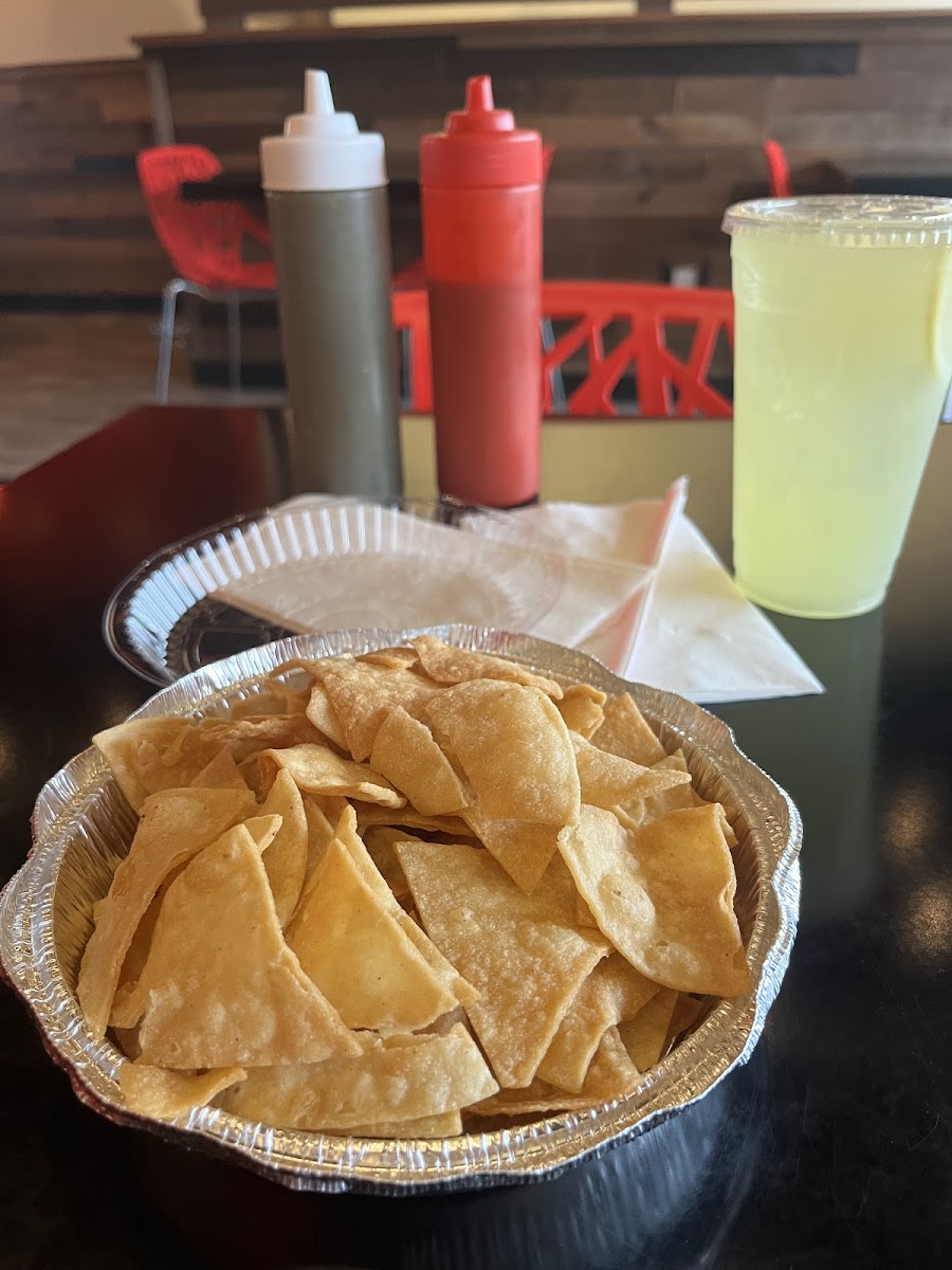 J & R Mexican Food - Photo 5
