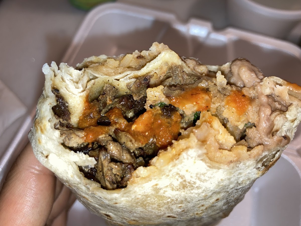 J & R Mexican Food - Photo 7
