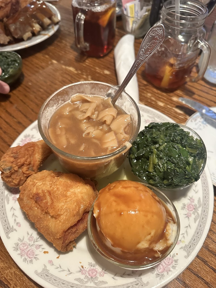 Barbely's Restaurant - Photo 1