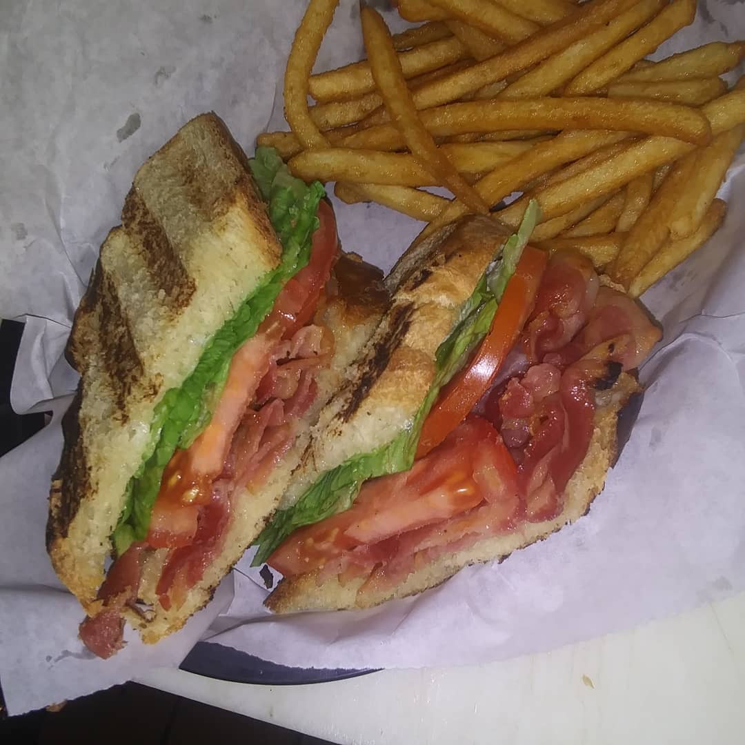 The District Bar Grill - Photo 1