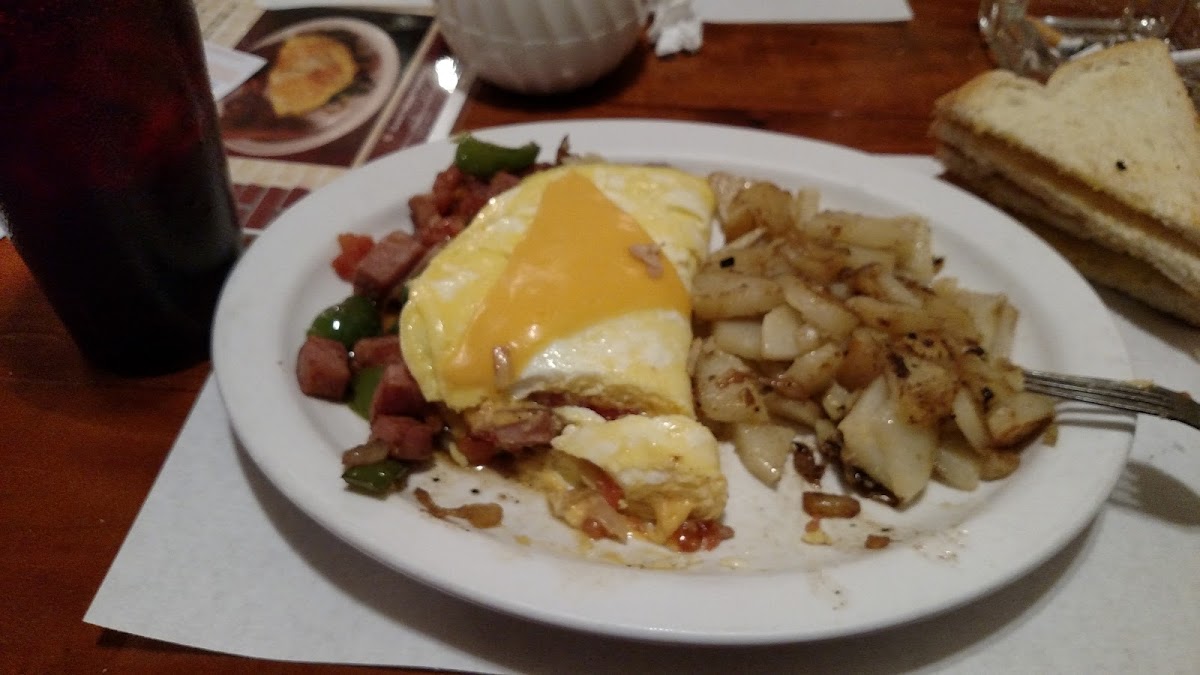 The Guest House Restaurant - Photo 9